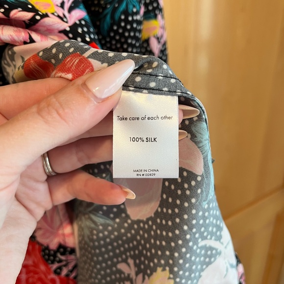 Tell Your Friends Button-Up Top in Alicia Print - Picture 6 of 8